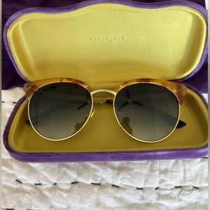 Gucci sunglasses